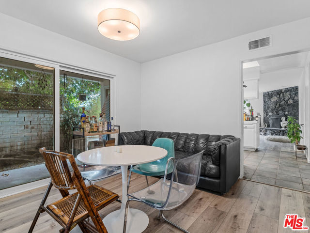 1318 Ozone Avenue, Santa Monica, California 90405, 3 Bedrooms Bedrooms, ,2 BathroomsBathrooms,Single Family Residence,For Sale,Ozone,24430895