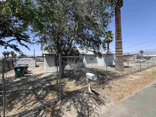 83235 Avenue 44, Indio, California 92201, ,Business Opportunity,For Sale,Avenue 44,41060537