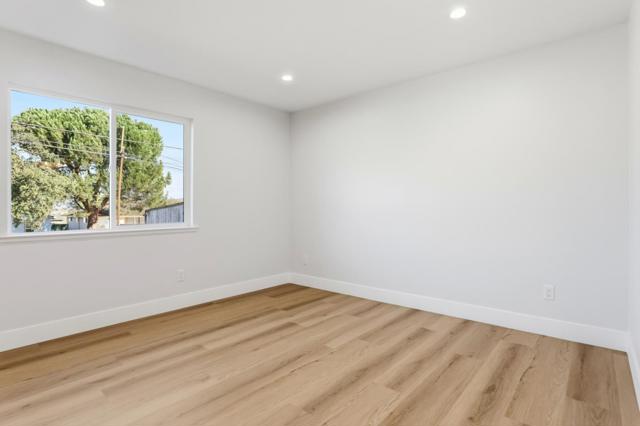 1361 Hillcrest Road, Hollister CA: https://media.crmls.org/mediaz/b31b3aee-bff8-4a88-b555-3230fd271a6a.jpg