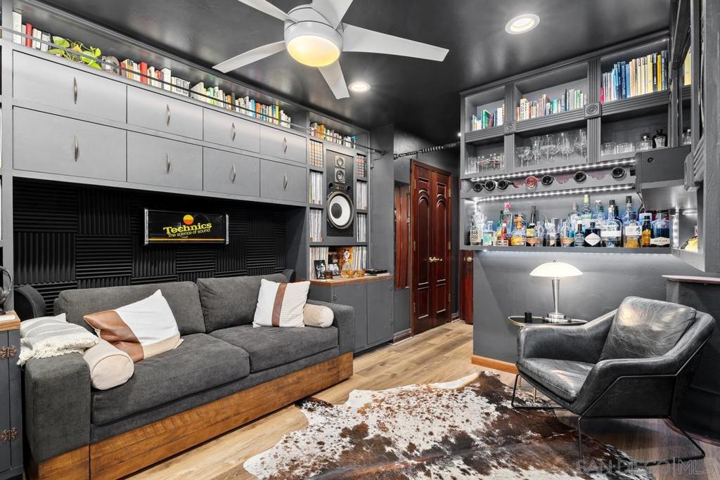 1775 Diamond - photo 19