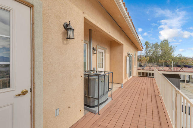 12622 Miracle Hill Road, Desert Hot Springs CA: https://media.crmls.org/mediaz/b31ecd15-cbe6-4361-9cd2-c2d870c1b85a.jpg