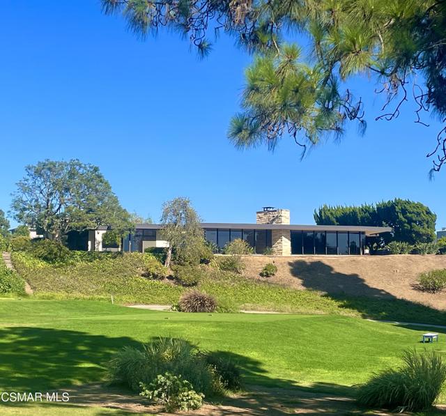 4787 Clubhouse Drive, Somis CA: https://media.crmls.org/mediaz/b31f8c75-80d8-4116-8ba3-86ce444d0961.jpg