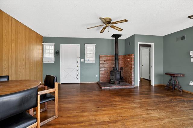 Detail Gallery Image 15 of 30 For 6542 Clara Lee Ave, San Diego,  CA 92120 - 2 Beds | 1 Baths