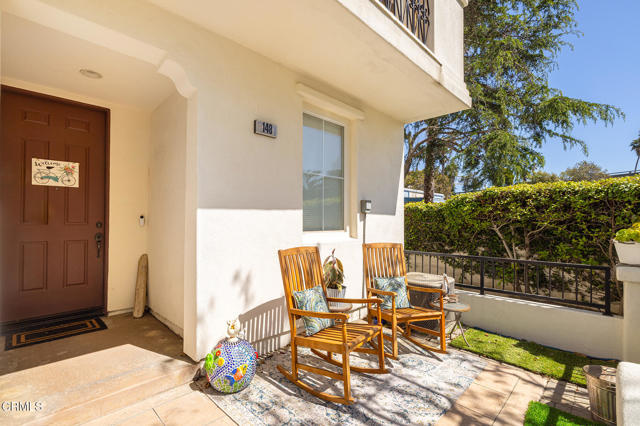 Detail Gallery Image 2 of 38 For 148 Beach Side Ct, Ventura,  CA 93001 - 2 Beds | 2/1 Baths