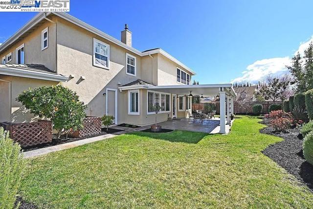 787 Barleta Ln, Livermore CA: https://media.crmls.org/mediaz/b320a195-e334-45d9-9220-0e840fcd56ed.jpg