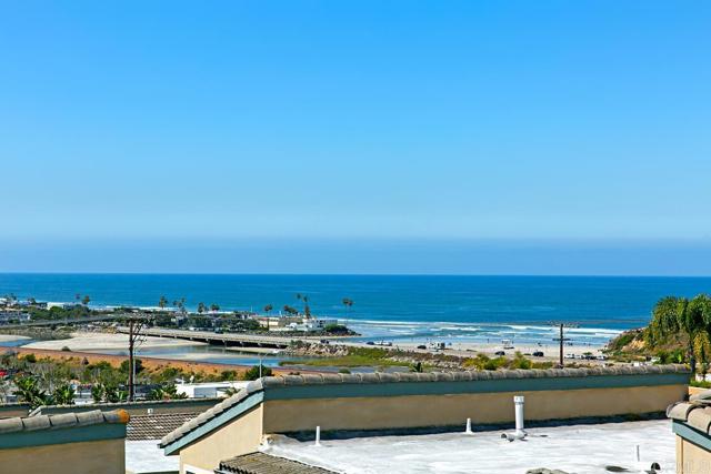 Image 22 of 31 For 821 Sea Turf Circle