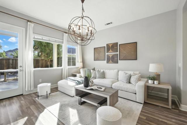 691 San Gabriel Avenue, Morgan Hill CA: https://media.crmls.org/mediaz/b321d544-cf9e-4d06-9057-391defc46832.jpg