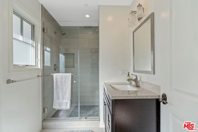 24901 Jim Bridger Road, Hidden Hills CA: https://media.crmls.org/mediaz/b3226733-27b3-42f6-ae80-5df8ccea0920.jpg