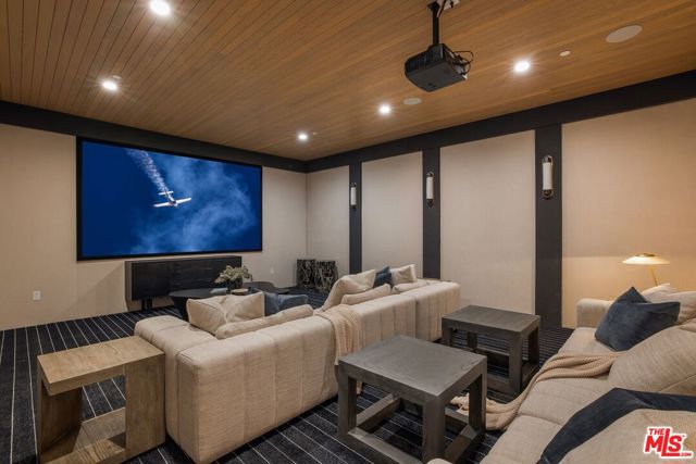 1749 Mandeville Lane, Los Angeles CA: https://media.crmls.org/mediaz/b322e45d-72d0-4f91-9655-c7d0c516ec31.jpg