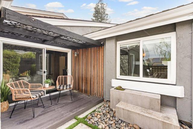 5239 Leesa Ann Court, San Jose CA: https://media.crmls.org/mediaz/b323de92-ca4d-4755-87e3-3ceb8d68bdd3.jpg