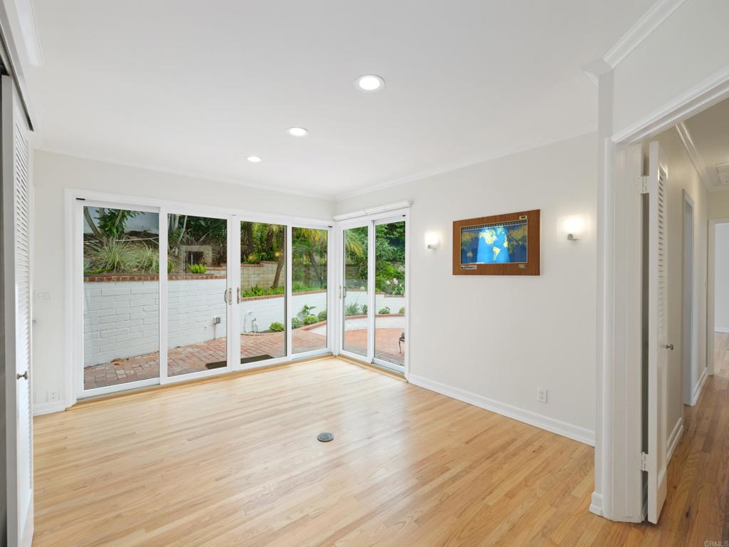 7920 Avenida Alamar - photo 17