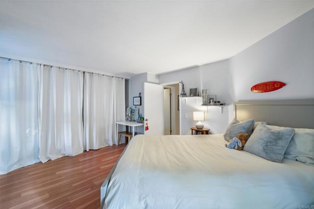 Detail Gallery Image 19 of 37 For 7228 Camino Degrazia #271,  San Diego,  CA 92111 - 3 Beds | 2 Baths