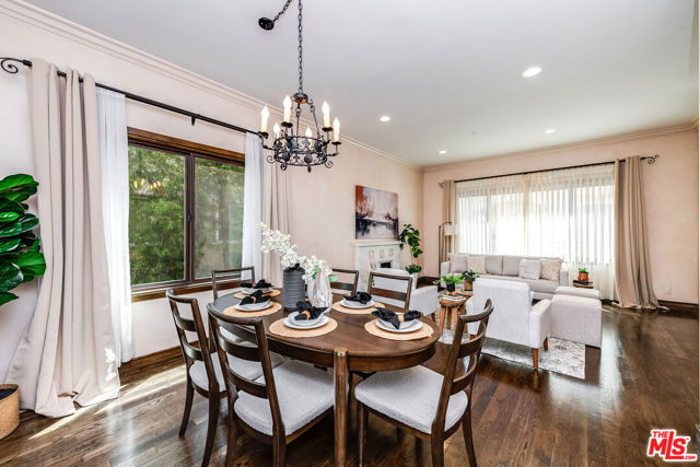 4125 W Hood Avenue, Burbank CA: https://media.crmls.org/mediaz/b3268b84-e27a-43b4-bf38-20ae90e6d9f3.jpg