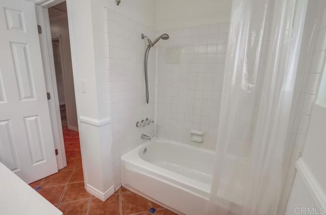 12919 Evalyn Place, Poway CA: https://media.crmls.org/mediaz/b3269b6d-caf0-485c-9d5d-fb5d38a1283d.jpg