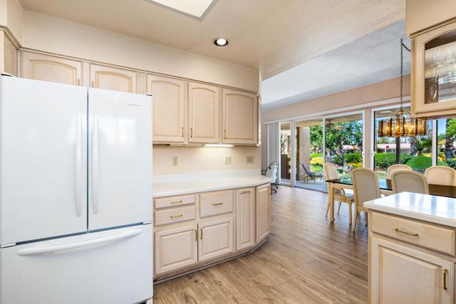 Image 18 of 34 For 76870 Robin Drive