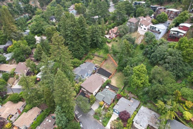 1815 Woodhaven Way, Oakland CA: https://media.crmls.org/mediaz/b3289eab-f72e-45c3-8a9b-647cfbab012a.jpg