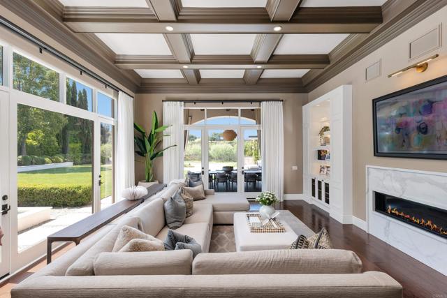 5825 Meadows Del Mar, San Diego CA: https://media.crmls.org/mediaz/b32b5a9f-cd24-42db-a55b-fa711ce68073.jpg