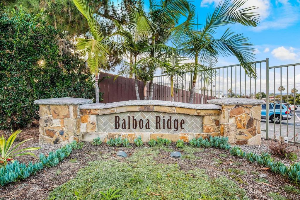 5252 Balboa Arms Drive - photo 14