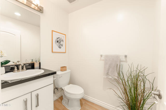 Detail Gallery Image 20 of 40 For 431 N Los Robles Ave #7,  Pasadena,  CA 91101 - 3 Beds | 2/1 Baths