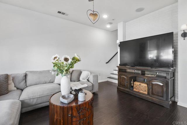 Image 2 of 28 For 1205 Paseo Sea Cliff  69