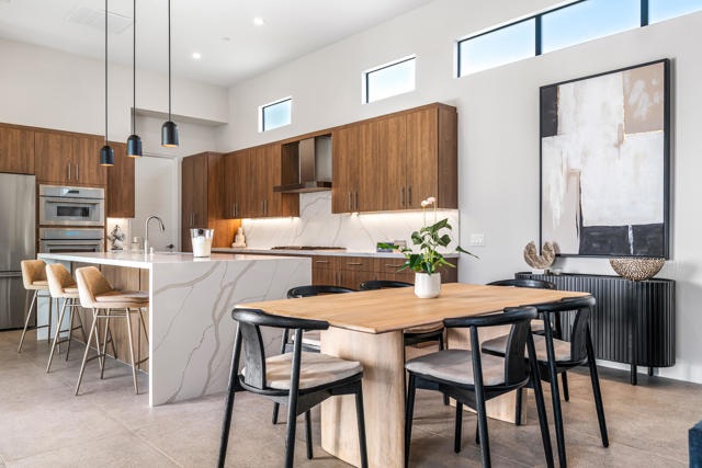 1346 Bacall Way, Palm Springs CA: https://media.crmls.org/mediaz/b330431a-f127-4609-81c8-adad2492e1ea.jpg