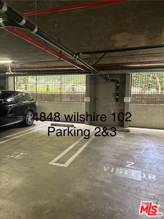 4848 Wilshire Boulevard, Los Angeles CA: https://media.crmls.org/mediaz/b33148b9-7c74-48a1-9e5f-627b3a58c476.jpg