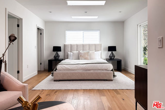 1363 S Curson Avenue, Los Angeles CA: https://media.crmls.org/mediaz/b33163b7-ecaf-4c14-9beb-61f41a6de708.jpg
