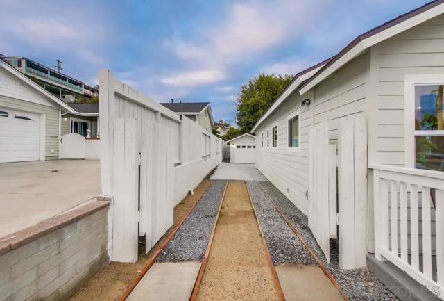 3122 Newell St, San Diego CA: https://media.crmls.org/mediaz/b3325522-f61a-43bb-af5c-8e7412580ae9.jpg