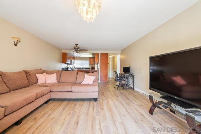 8741 Lake Murray Blvd, UNIT 8, San Diego CA: https://media.crmls.org/mediaz/b332f316-657e-4e77-b39b-c9bcb4bfc4a8.jpg
