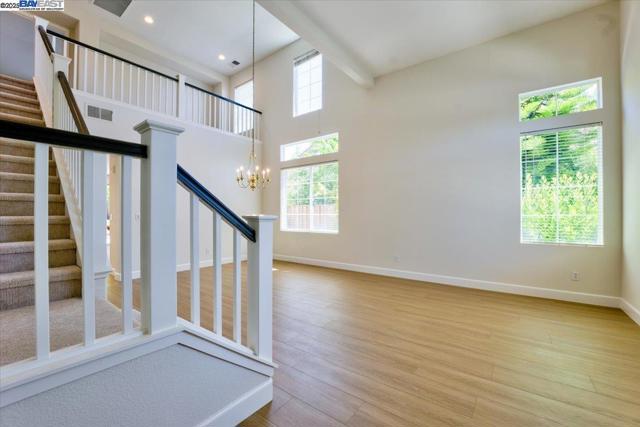 5615 Applegate Way, Dublin CA: https://media.crmls.org/mediaz/b335a4b1-3ae8-47b1-91ac-f2e00e682f76.jpg