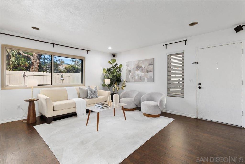 MLS #250043444SD image #2