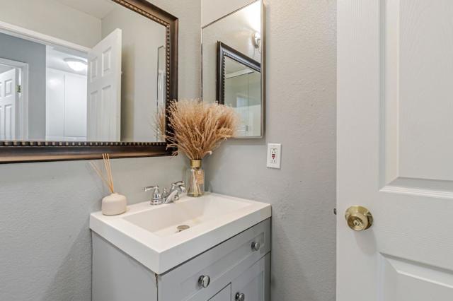 553 Groth Place, San Jose CA: https://media.crmls.org/mediaz/b33679f4-7ddf-47eb-9c88-a8aece75d15c.jpg