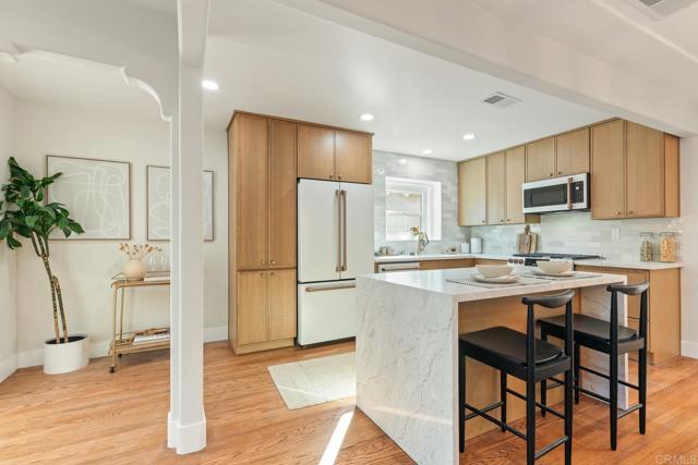 Detail Gallery Image 8 of 32 For 4607 Natalie Dr, San Diego,  CA 92115 - 3 Beds | 2 Baths