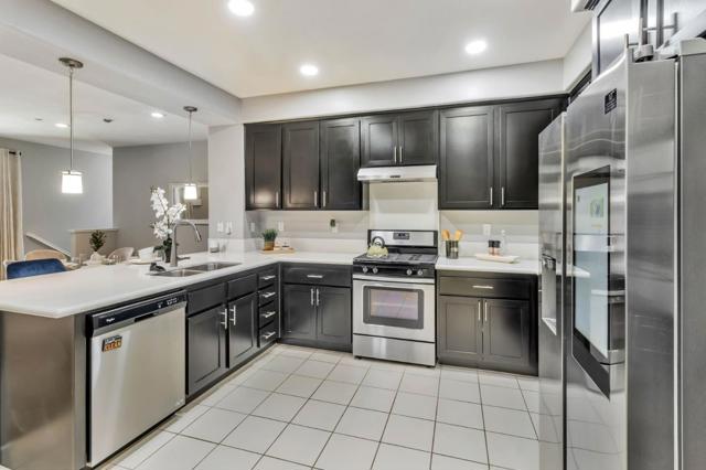 1490 Coyote Creek Way, Milpitas CA: https://media.crmls.org/mediaz/b33a0fec-6f5c-4034-ad9f-11dcea46c55d.jpg