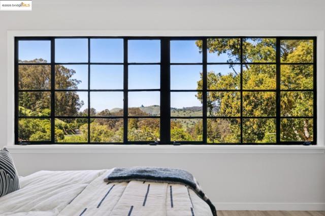 1127 Hillview RD, Berkeley CA: https://media.crmls.org/mediaz/b33a4d60-bf76-4455-8cef-b49683604860.jpg