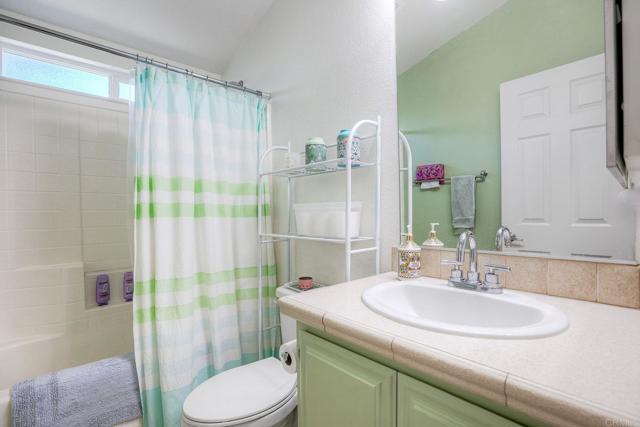 Detail Gallery Image 22 of 38 For 18218 Paradise Mountain Rd Spc 124 #LOT 124,  Valley Center,  CA 92082 - 2 Beds | 2 Baths