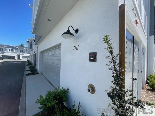 7711 Jasmine Ct., Santee CA: https://media.crmls.org/mediaz/b33e5ec5-c31a-431f-9660-b1ccfdf0e6df.jpg