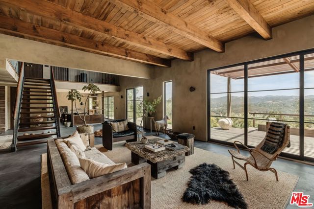 225 Powderhorn Ranch Road photo 2