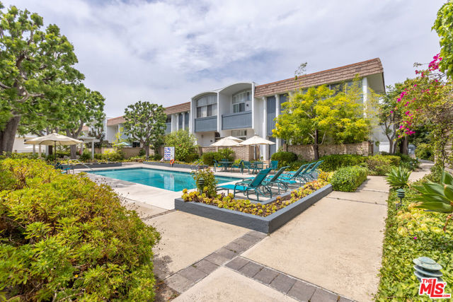 13230 Fiji Way, B photo 3