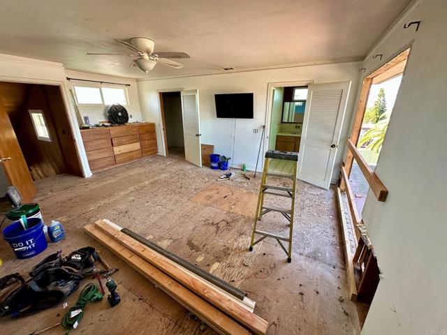 Detail Gallery Image 36 of 55 For 880 Crest View Rd, Vista,  CA 92081 - 4 Beds | 2/2 Baths