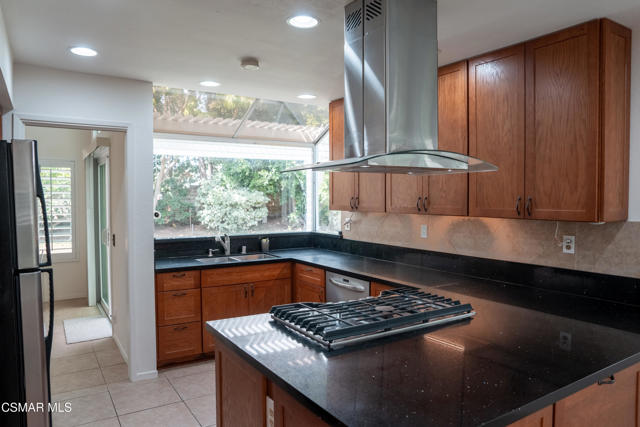 4540 Road Mill Valley Road, Moorpark CA: https://media.crmls.org/mediaz/b3417592-15cf-47a1-a16a-6301acf38322.jpg