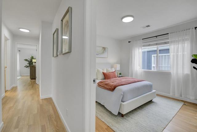39 Morton Drive, Daly City CA: https://media.crmls.org/mediaz/b341bc96-8425-4805-bd85-c98942be987a.jpg