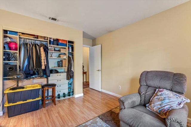 1315 Hermana Court, Vista CA: https://media.crmls.org/mediaz/b341d536-0dfa-4025-89a6-d9aa9d7d091a.jpg