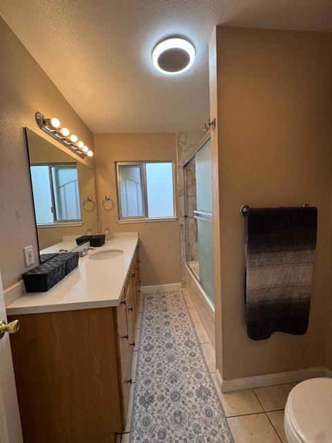 2718 Ferguson Road, Gilroy CA: https://media.crmls.org/mediaz/b3429c56-eebd-4d1a-9313-276f53bbe8af.jpg