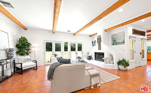 Drew Fenton | 25648 Timpangos Drive Calabasas CA | MLS: 7491855