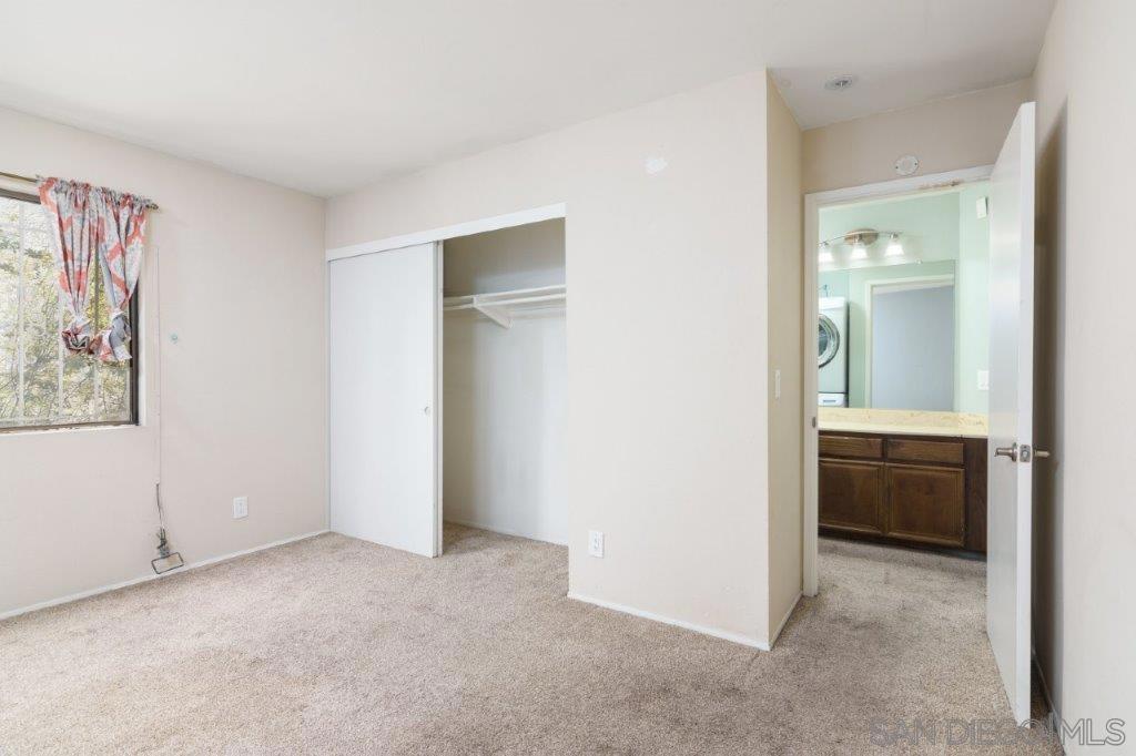 MLS #250032991SD image #29