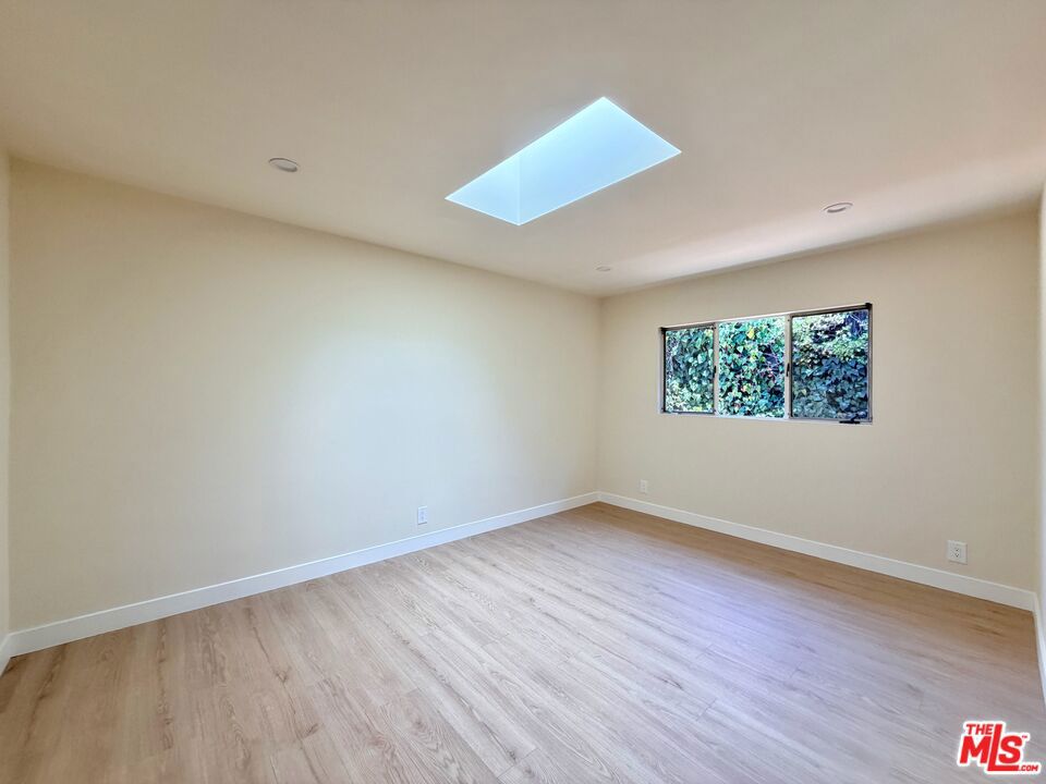 MLS #26855705 image #23