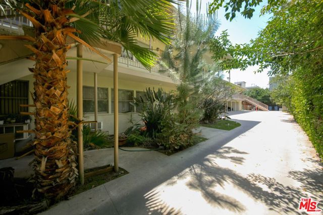 4345 Matilija Avenue photo 3