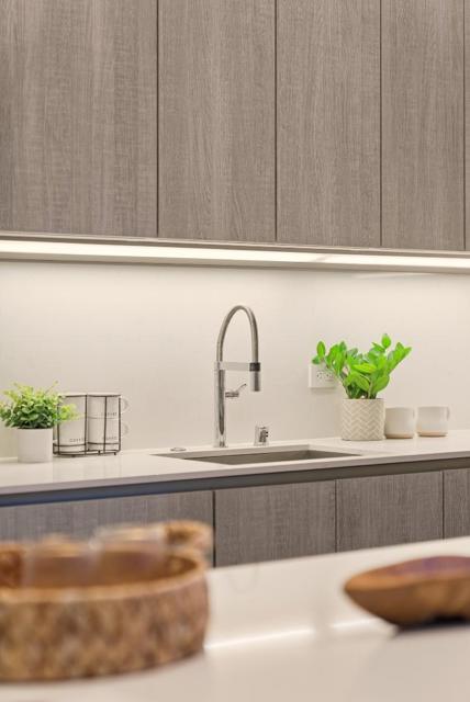 318 Main Street, San Francisco CA: https://media.crmls.org/mediaz/b3463dc1-90fb-4cf4-9736-0892636c2225.jpg