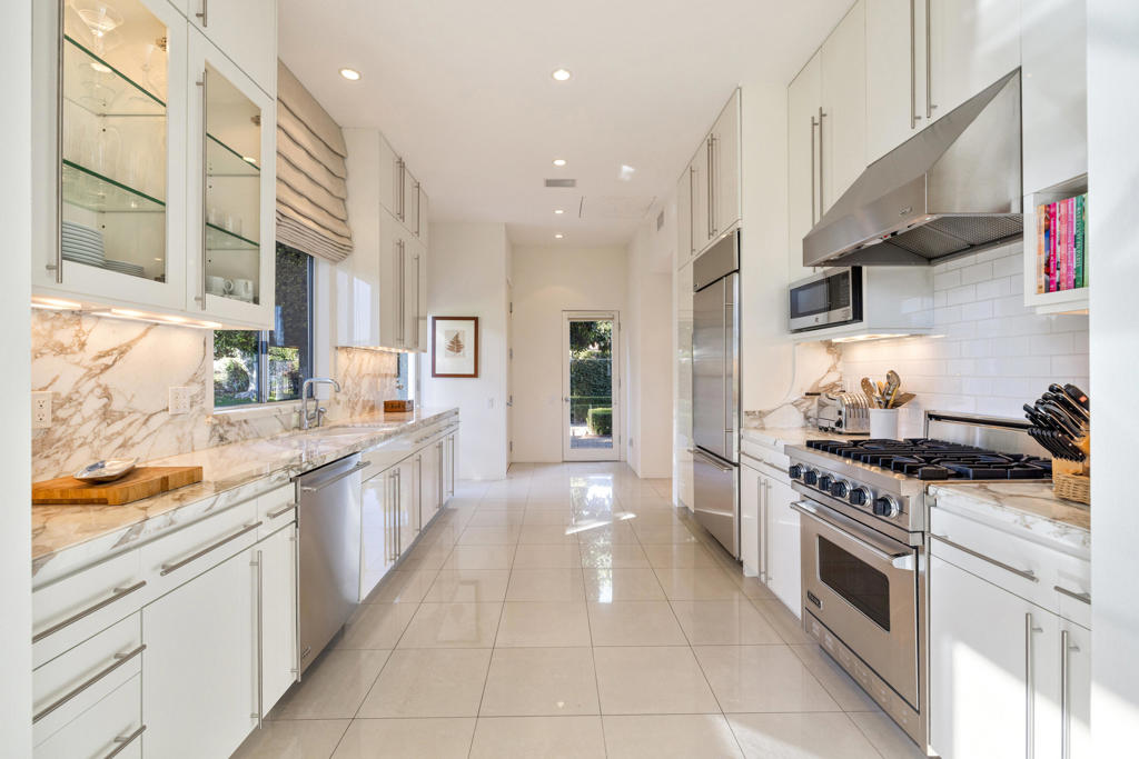 MLS #219138619DA image #12